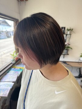ペアツリー(Pear tree) ショートボブ×インナーカラー