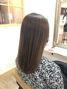 オモイ(omoi) オリーブグレージュ