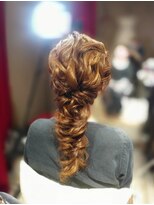 ヘアーメイクサロン ソエル(Sowelu) 編みおろしヘア