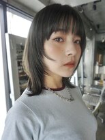 ノラジャーニー(NORA Journey)&nbsp;【阿形】ハッシュカットミディアムレイヤーオリーブベージュ