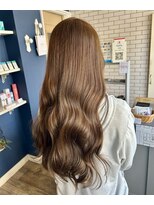 ミルクティ(Milk tea) 巻き髪スタイル