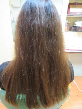 ヨシユキコンディショニング ダメージレスな縮毛矯正「強いくせ毛～ダメージ毛まで対応」22６