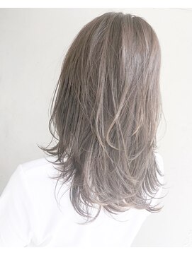 ヘアーアンドアトリエ マール(Hair&Atelier Marl) 【Marl】ラベンダーグレージュカラーの無造作セミディ♪