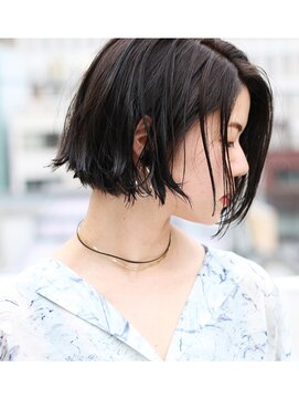 コンパス(COMPASS) ダークアッシュボブ