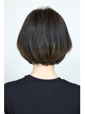 透け感のある暗髪短めボブ
