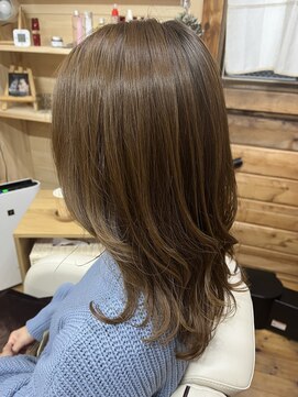 エン(en) セミロング×ナチュラルブラウン