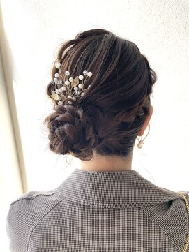 オウルヘアー(Owl hair) サイド三つ編みシニヨン/編み込みアレンジ/結婚式アレンジ
