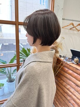 サティ(sati) 【sati 伊藤】丸みショートボブ