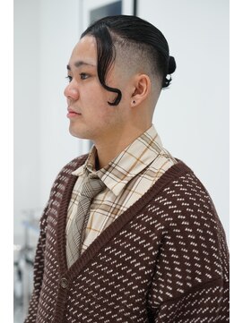 ハイブ 金沢(Hive) 10代20代バーバーマンバンスキンフェード