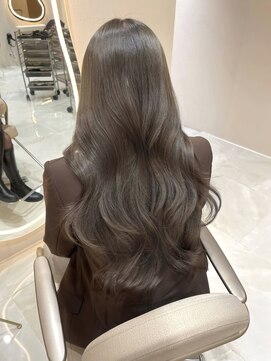 サイン 渋谷(SIGN) 韓国ヘアハッシュカットレイヤーカットグレージュブリーチ無し