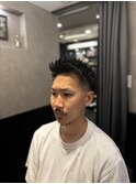 ツーブロスキンフェードアップバング