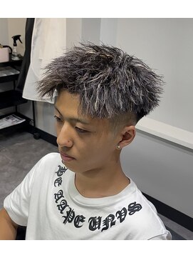 金メッシュ＋ツイストパーマ