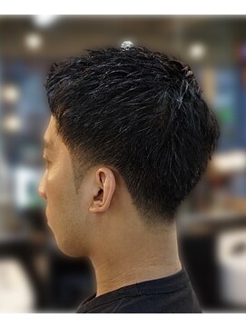 バーバーショップライズ 2nd(barber shop RAIzE) ナチュラルショート