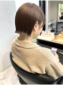 ○耳かけタイトなパツっとミニボブ20代30代40代