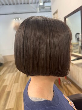 ヘアーズルーム ココ(koco.) ミニボブ
