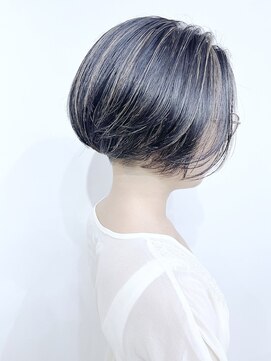 モリオ フロム ロンドン 成増店 【morio成増 セリザワ】ハイライトカラー ミニボブ