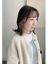 ネオリーブ チロル 横浜西口店(Neolive CiroL.)&nbsp;大人ヘア イヤリングカラー　グレージュ 【miku】