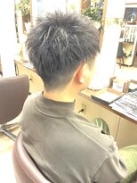 コアフィールフィス(COIFFURE fils) 【見附 今町】清潔感のあるツーブロックスタイル