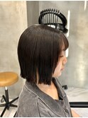 調布レディースカット切りっぱなしボブワンカラー赤み消しカラー