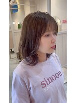 シダ(sida)&nbsp;顔まわり　レイヤー　ベージュ系