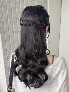 オッジバイケンジ(oggi by KENJE) ハーフアップ/横浜ヘアメ/ひふみ