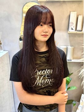 ジーナ 天神(Zina) 韓国ヘア/顔周り/レイヤー/ザクザクレイヤー/ボルドーカラー