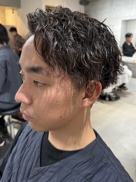 ブルニール 心斎橋(BLEUNIR) ツイストスパイラル