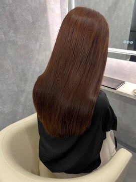 ロウ 町田(ROW) 働く大人女性の為のカット×カラー【ROW町田】