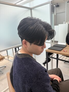 ジーナ 天神(Zina) ニュアンスパーマ/センターパート