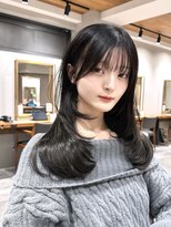 カシュカシュ 表参道(cache cache)&nbsp;薄め前髪顔まわりレイヤーカットシースルー前髪ハッシュカット