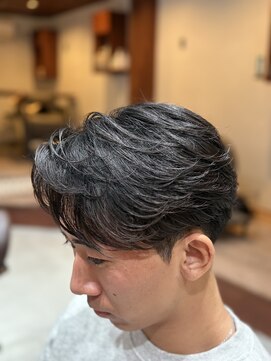 ミオ リベル(Mio'' LIBER) フェザーパーマ