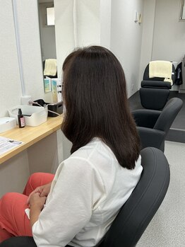 ツヤイロ 半田店の写真/特許取得のカラー剤で白髪染めと一緒に叶う髪質改善、潤うツヤ髪へ！☆