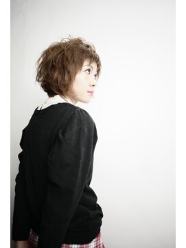 オーバーキャプテンネイキッド(OVER CAPTAIN NAKED) 毛先厚め前髪アシメザク切り＊springshort