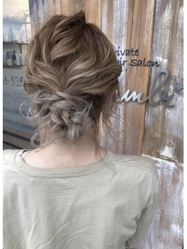 バンビ プライベート サロン(Bambi private salon) *ゆるふわローシニョンお呼ばれスタイル*松平愛