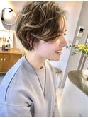 ハンサムショート×イヤリングカラー☆ベージュカラー20代30代