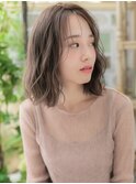 くせ毛風ふわミディくすみカラーこなれヘアa志木20代30代40代