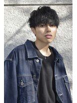 スパイラルウェーブ刈り上げショートマッシュ