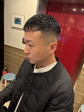 銀座マツナガ 神田店 クロップスキンフェードアイロンパーマショートメンズワイルド