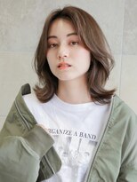 ビビディバビディブー(Bibbidi.bobbidi.boo) 前髪なしくせ毛風外ハネくびれヘア透明感ベージュカラー