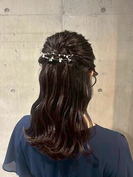 エイミー 伏見店(aemii) ふわふわハーフアップ