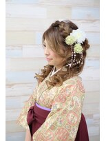 リサ 恵比寿(risa.)&nbsp;卒業式ヘアセット☆編み込みサイドハーフアップ