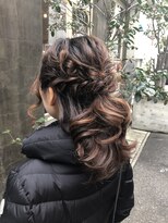 アンプレヴーアジュテ(Impre'vu ajoute)&nbsp;編み込みハーフアップ