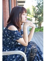 キヴィ(kivi) 風を感じるニュアンスミディアムレイヤー♪