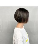 #ショートボブ×セクションカラーグレー