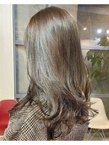 アクアオモテサンドウ(ACQUA omotesando)&nbsp;△ブリーチなしオリーブベージュ韓国風レイヤーカット髪質改善