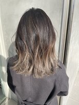 リコ ヘアアンドリラクゼーション(LICO HAIR&RELAXATION) LICO バレイヤージュ 切りっぱなし