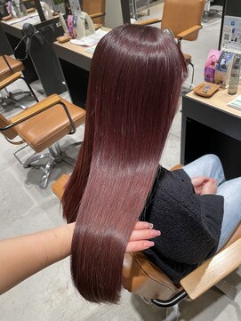 アリーズ(ALLYS) 透明感たっぷりボルドーカラー◎