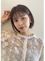 イヴォークトーキョーオーサカ(EVOKE TOKYO osaka)&nbsp;耳かけボブ ワイドバング シースルー 可愛い 切りっぱなし