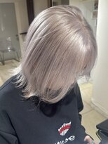 ユーフォリア 新宿店(Euphoria) 透明感抜群♪ダブルカラーブリーチミルクティーベージュ
