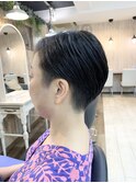 モードテイストショートスタイル